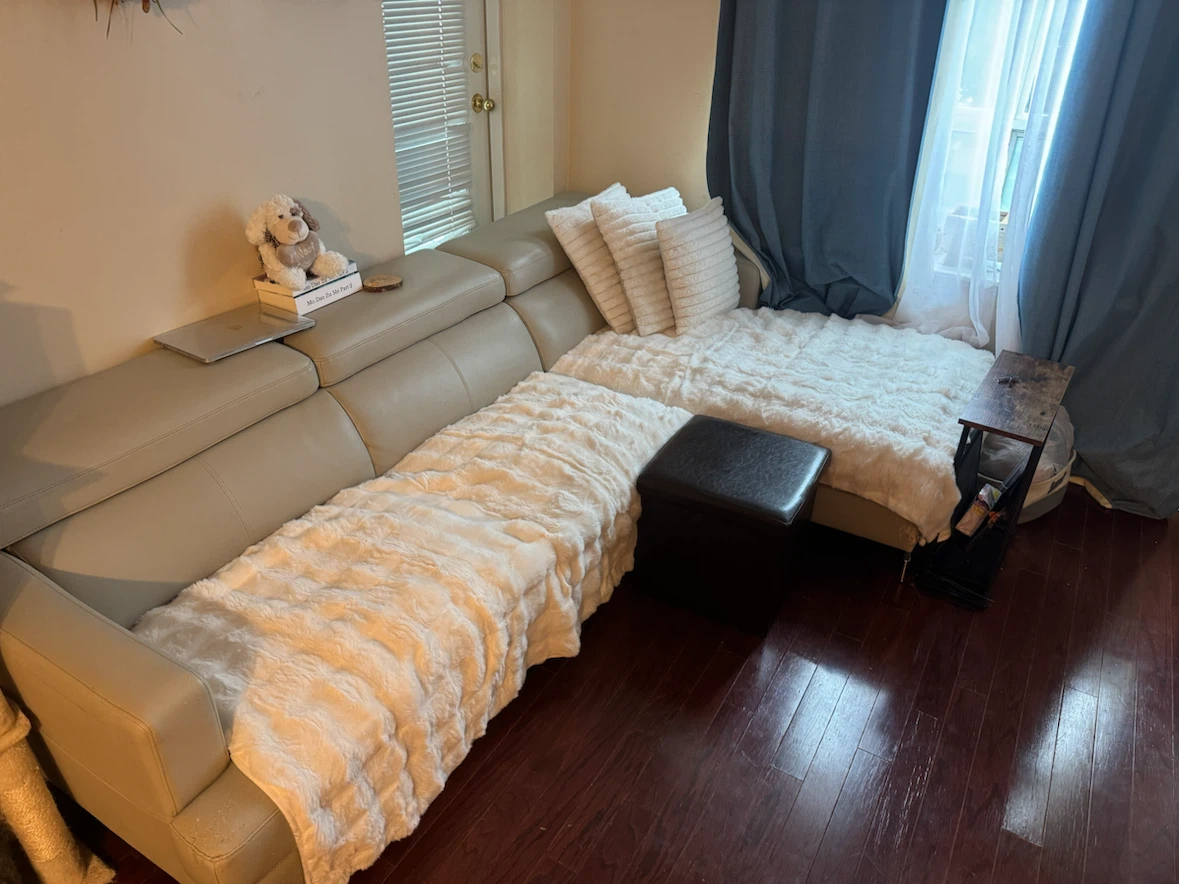 L shaped Sofa - Beige Leather