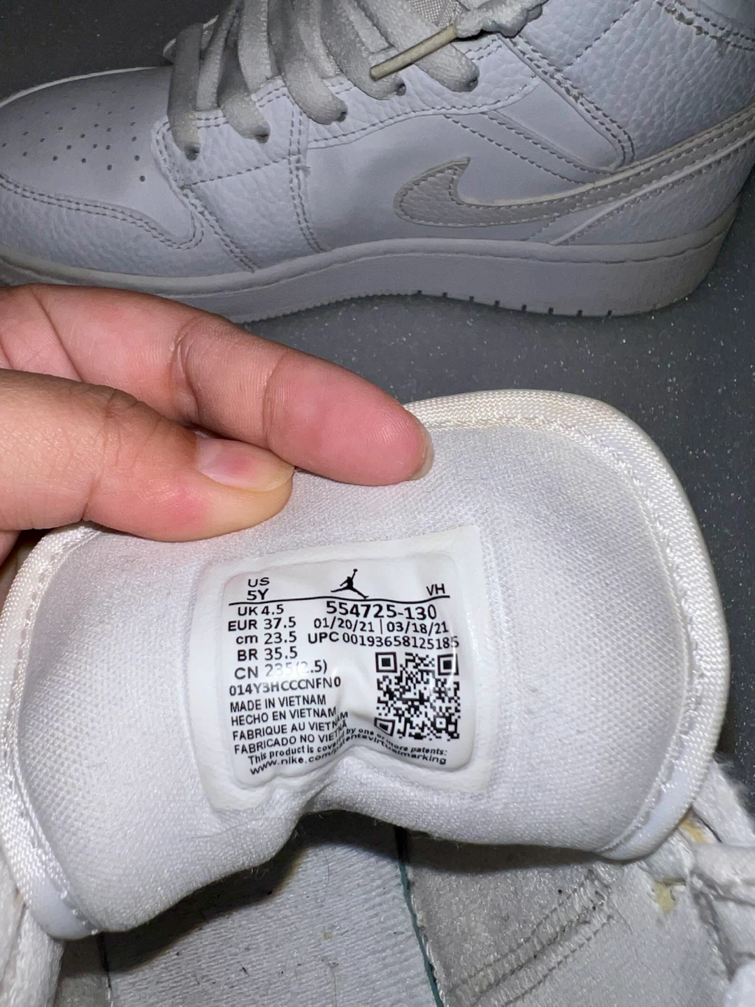 Air Jodan 1 Triple White - photo 5