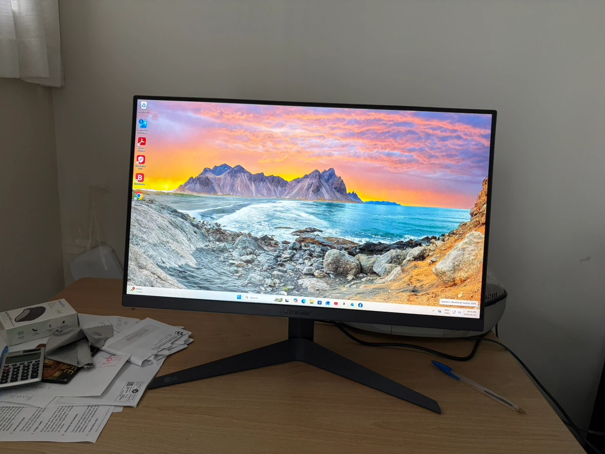 LG 24” Gaming Monitor – Excellent Condition – 35