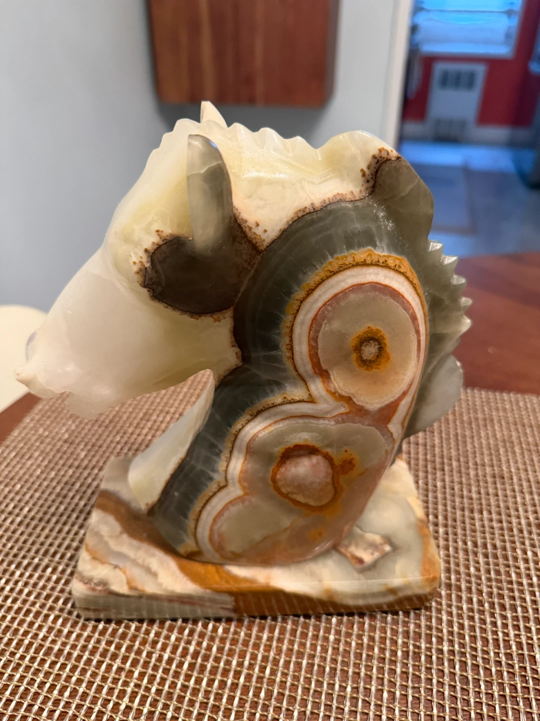 Carved Onyx Horse Head Sculpture from Acapulco, Mexico - photo 2