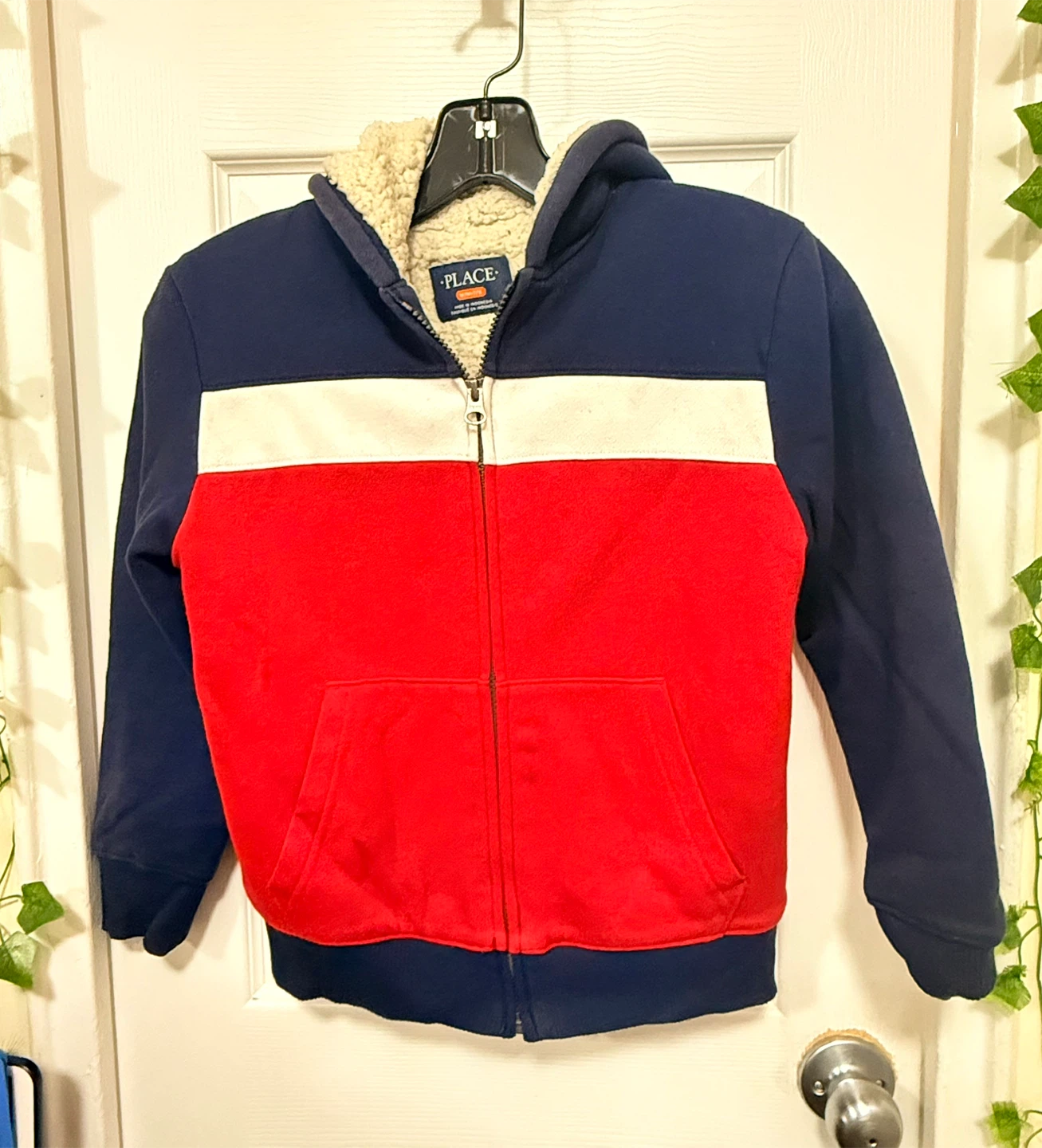 Kid’s Sweater Zip-Up Hoodie  M 7/8 size