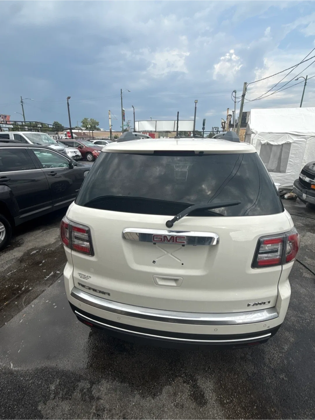 2014 White GMC Acadia - photo 4