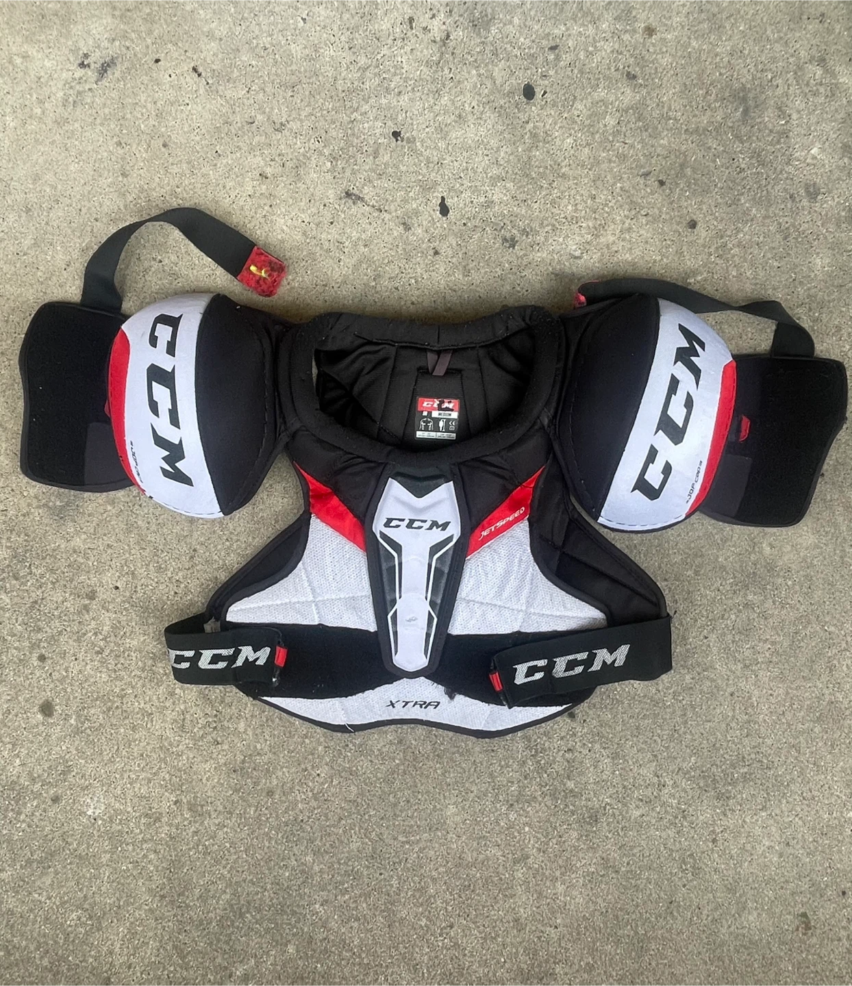 CCM JetSpeed FT475 Senior M Hockey Shoulder Pads (XTRA Edition)