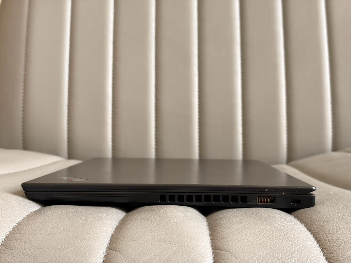 Lenovo ThinkPad X1 Carbon Gen 7 Laptop — i5-8th / 16GB / 256GB - photo 5