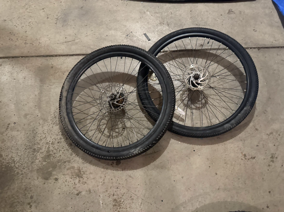 Mountain Bike Wheels with Disk Brakes - photo 2