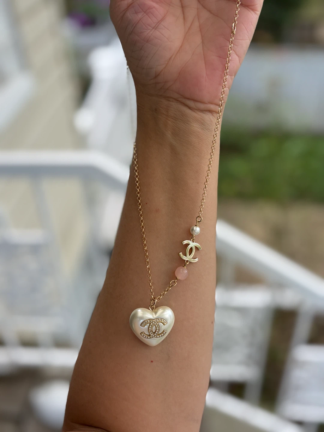 Chic Heart Pearl Necklace - photo 2