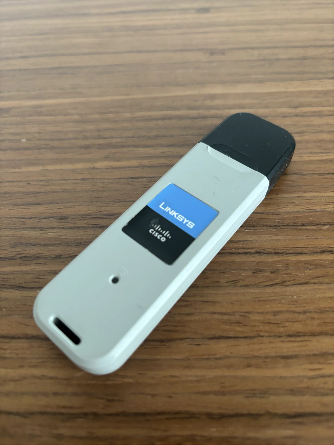 Linksys RangePlus Wireless Network USB Adapter
