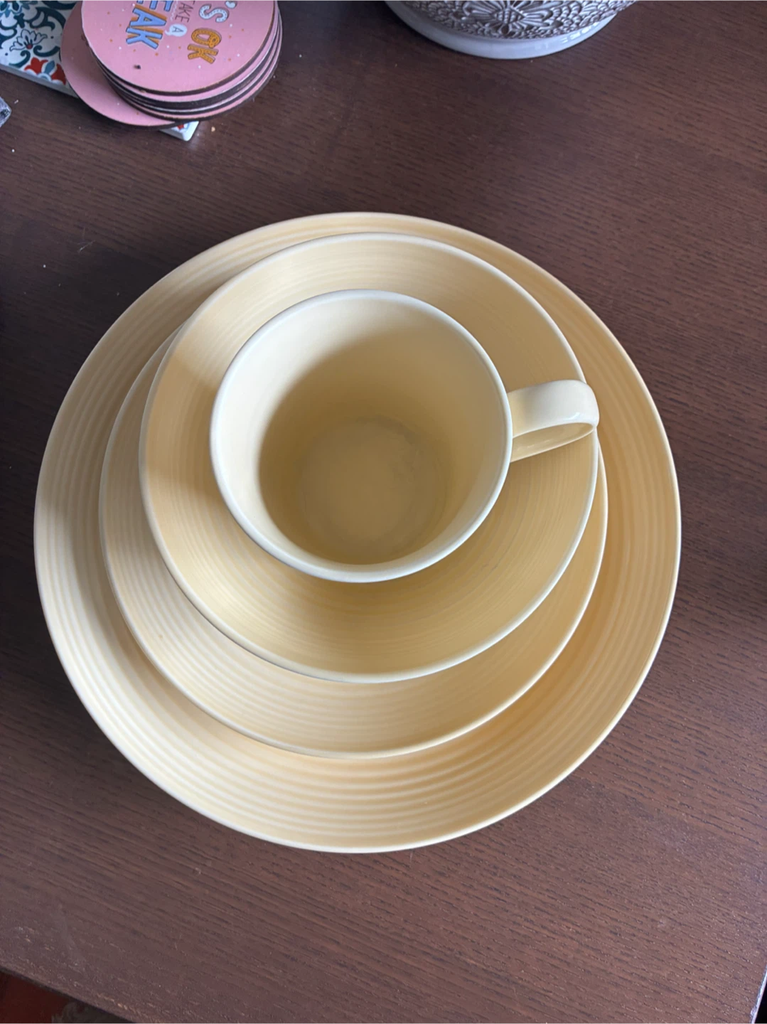 Yellow Swirl Dinnerware Set by Gordon Ramsey - photo 3
