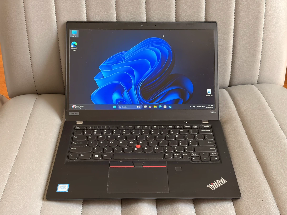 Lenovo ThinkPad X1 Carbon Gen 7 Laptop — i5-8th / 16GB / 256GB