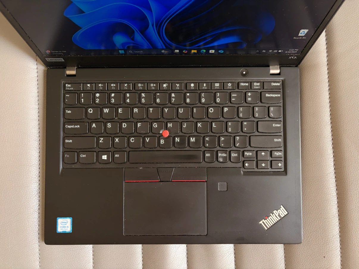 Lenovo ThinkPad X1 Carbon Gen 7 Laptop — i5-8th / 16GB / 256GB - photo 2