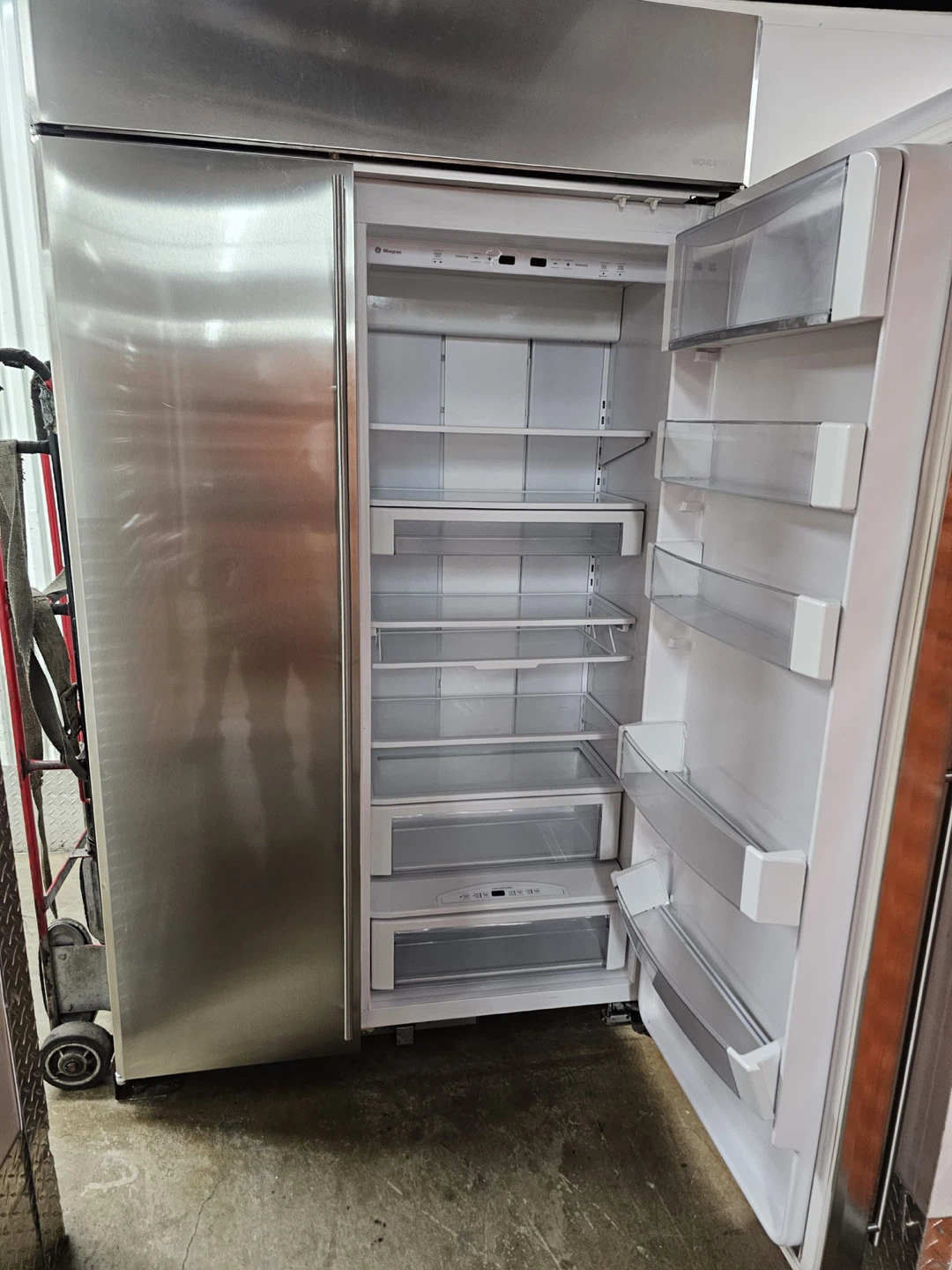 GE monogram Refrigerator 48 inch - photo 5