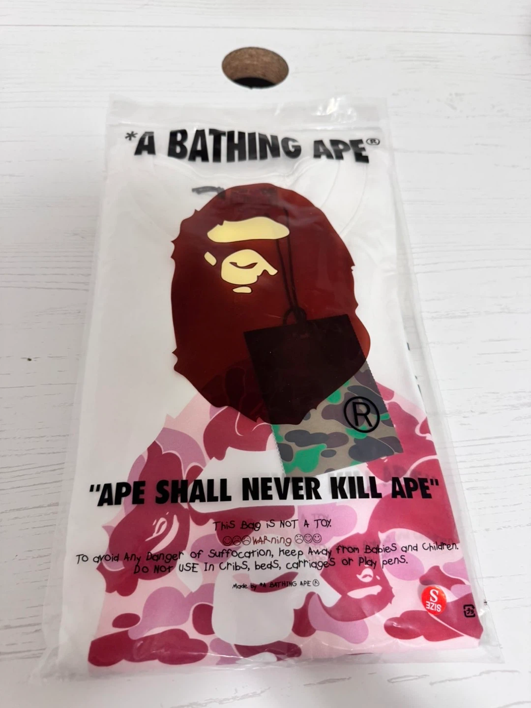 A Bathing Ape (BAPE) White Cotton T-Shirt Size S
