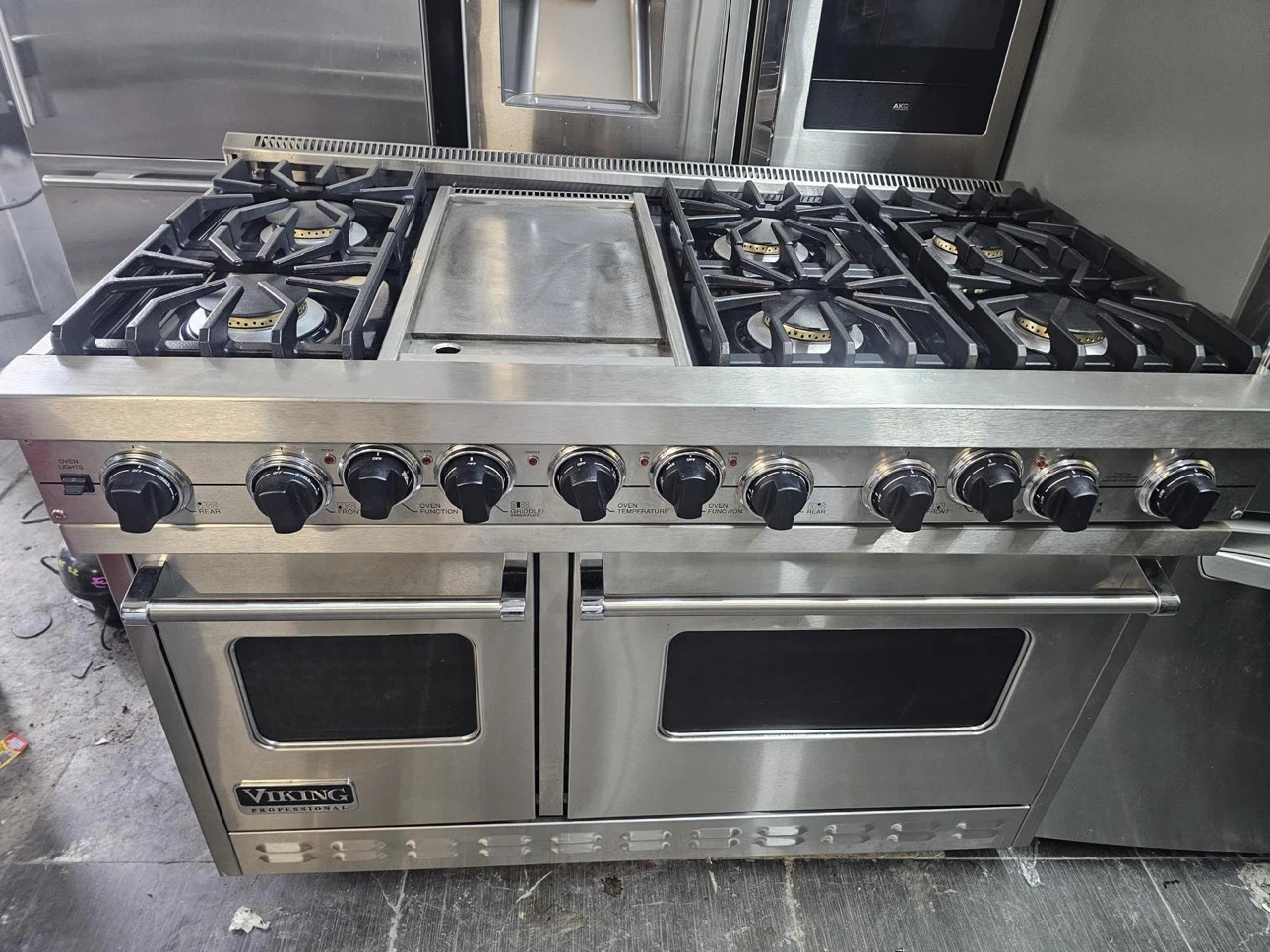 Viking Professional 6-Burner Gas Range with Griddle 48 inch