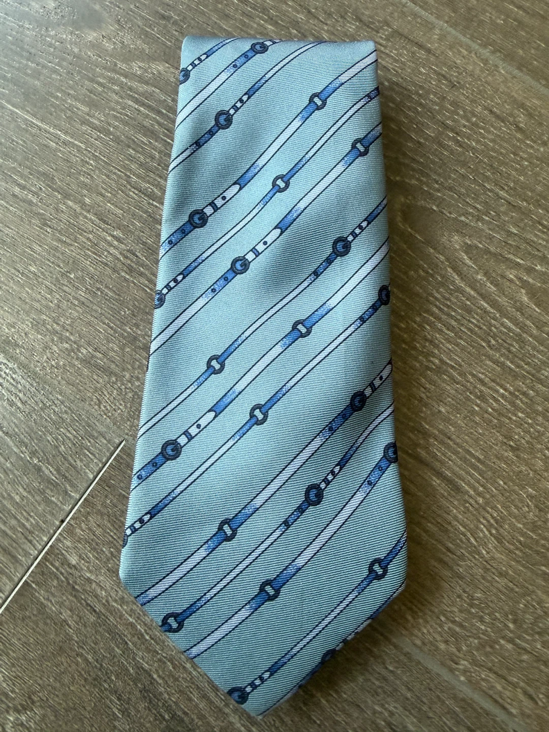Authentic Gucci Silk Tie made in Italy blue