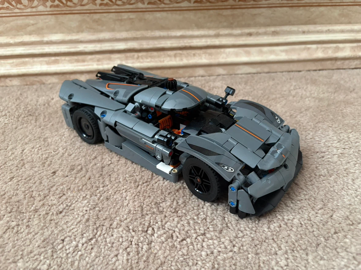 LEGO Technic McLaren Senna GTR 42123 - photo 2