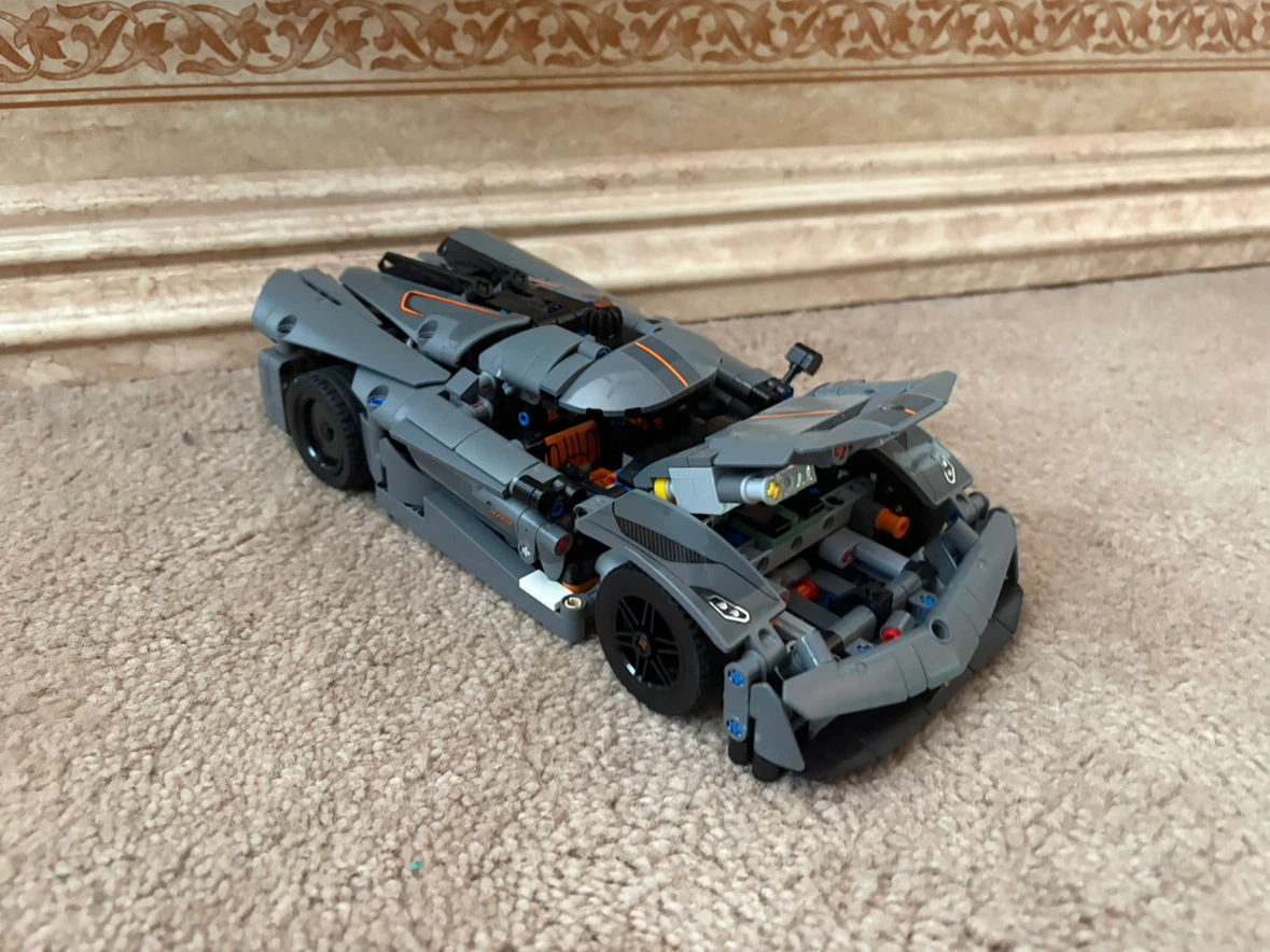 LEGO Technic McLaren Senna GTR 42123 - photo 3