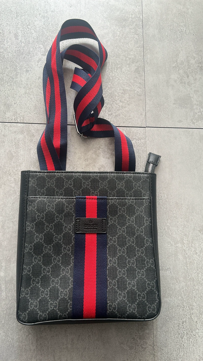 Gucci Messenger Bag