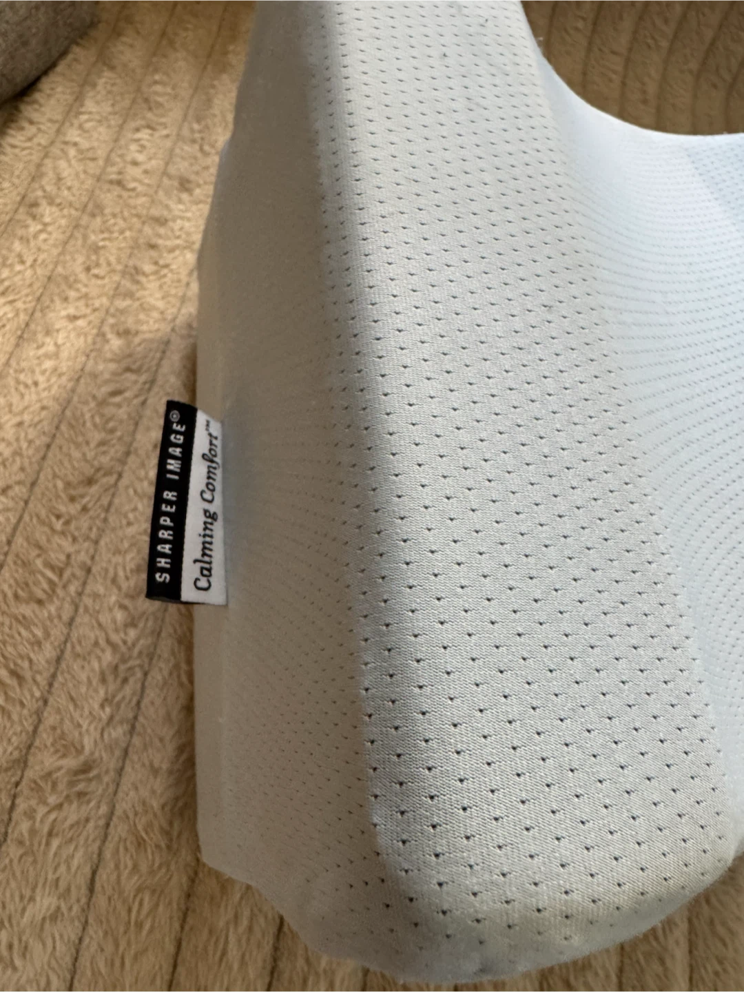 Sharper Image Calming Comfort Knee Pillow - photo 2