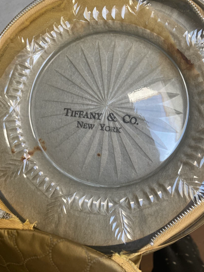 12 Tiffany & Co. New York Etched Glass Plate