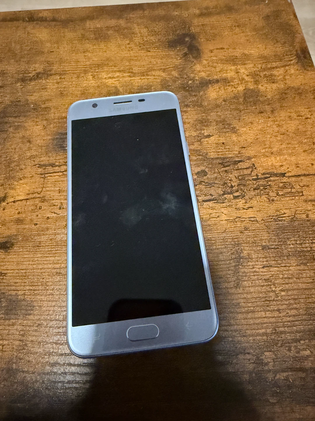 Samsung Galaxy J7 Phone