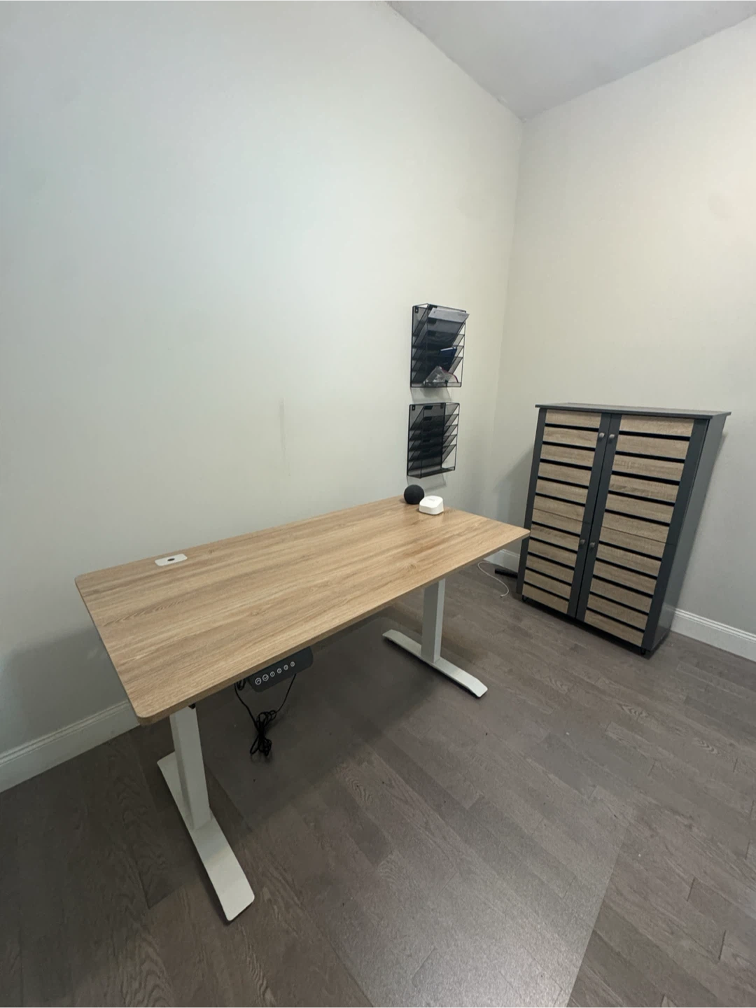 Electric Height Adjustable Standing or Sitting Desk - photo 2