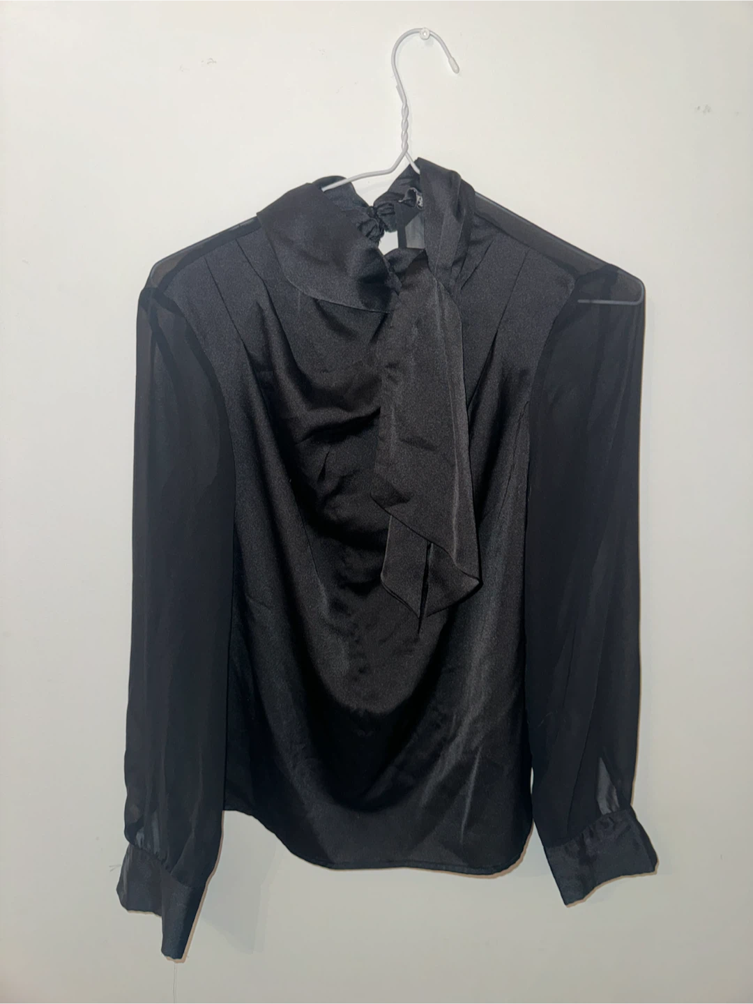 Zara Black Bow Blouse - photo 2
