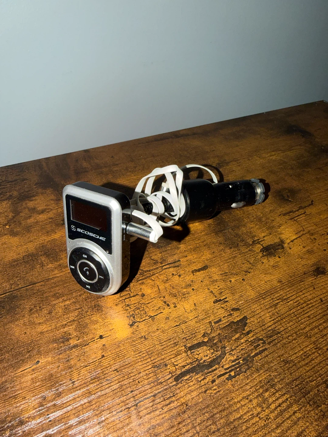 Scosche FM Transmitter