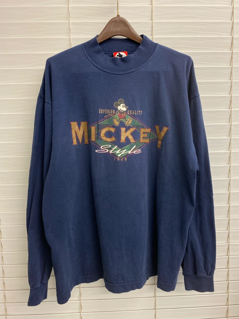 Vintage 90s Mickey Style Long Sleeve T-Shirt