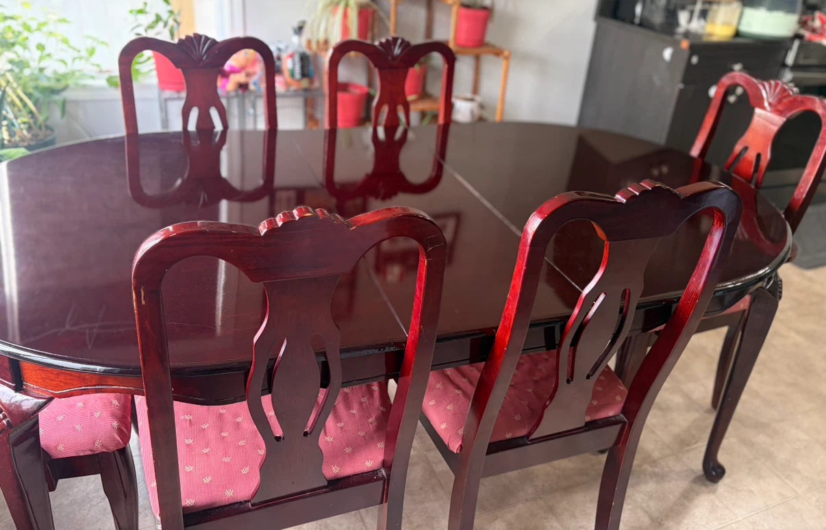 Dark Wood Dining Table and Chairs Set - photo 3