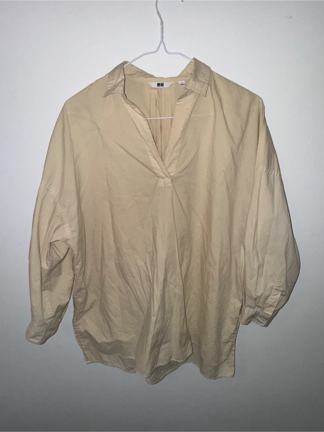 Uniqlo Beige V-Neck Blouse