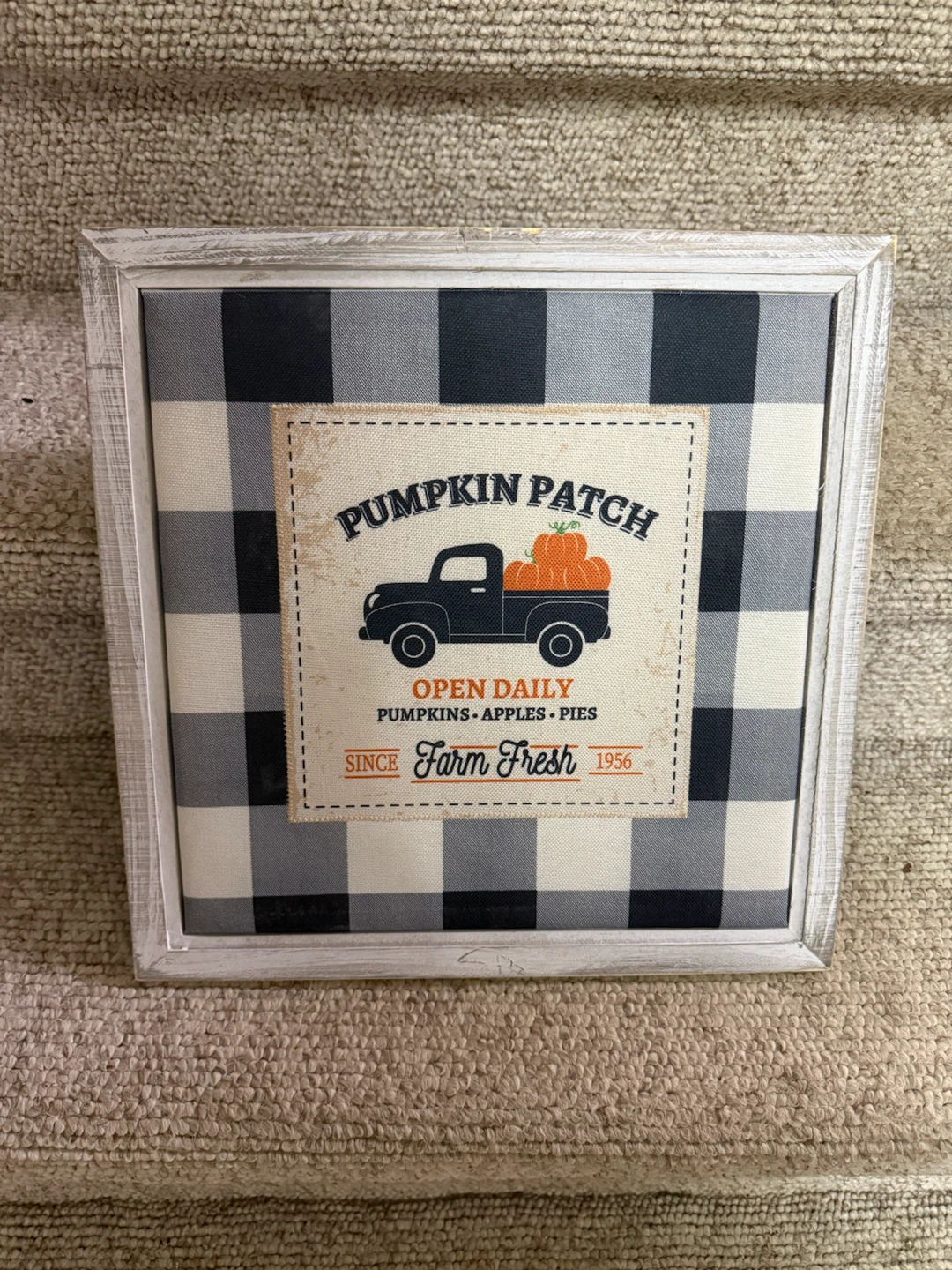 HARVEST ACCENT DECOR PUMPKIN PATCH FARM FRESH 14”X14” CLOTH/WOOD