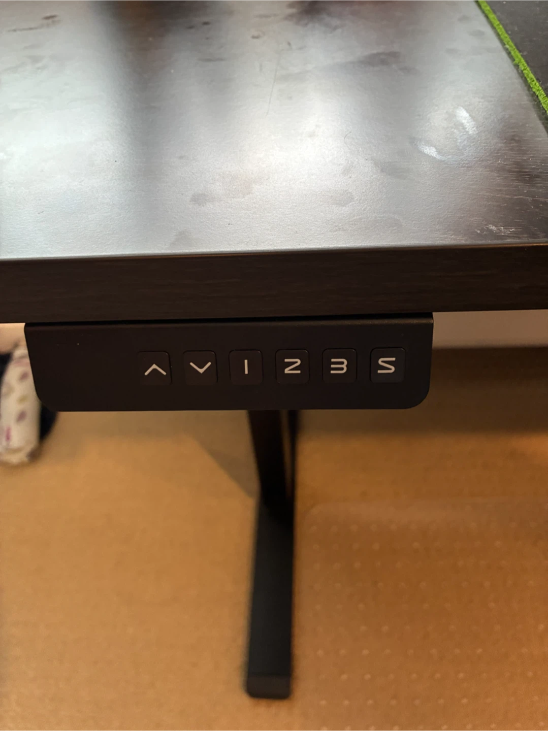 MOVING SALE : Height Adjustable Standing Desk - photo 4