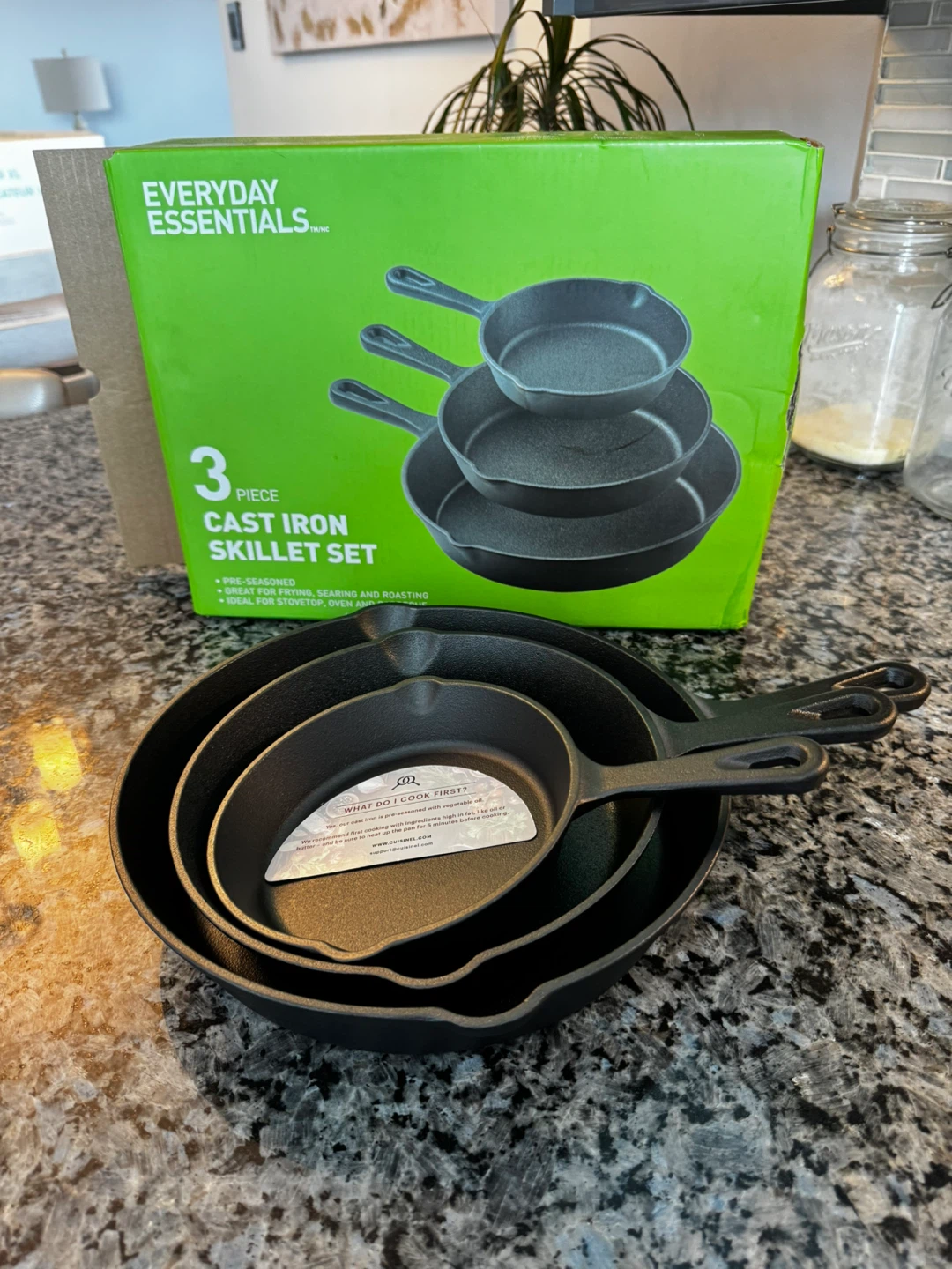 Everyday Essentials 3 Piece Cast Iron Skillet Set