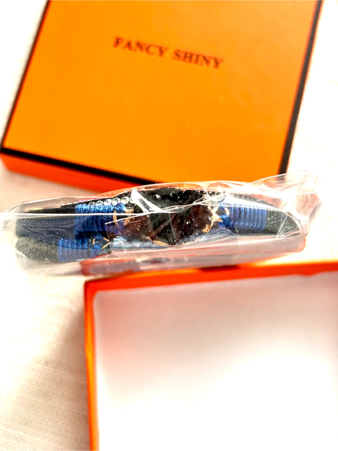FANCY SHINY Leather Wrap Crystal Bracelet - photo 3