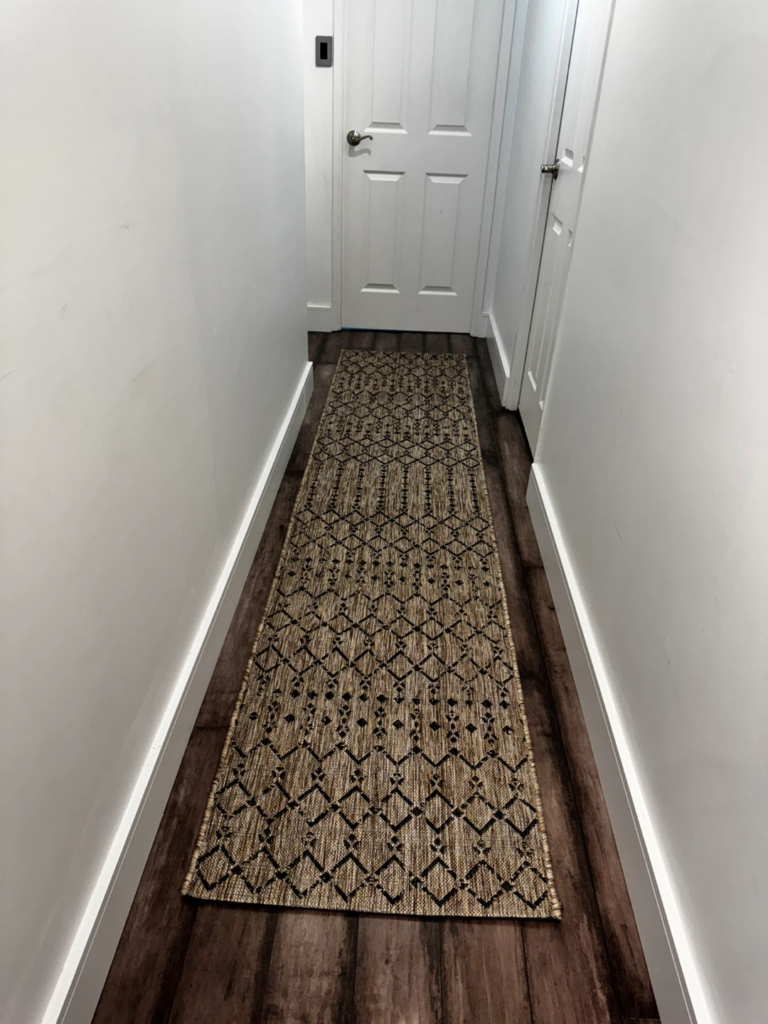 Geometric Pattern Hallway Runner Rug