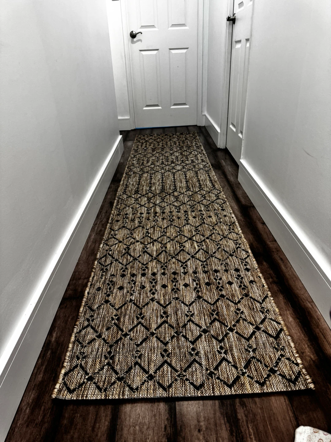 Geometric Pattern Hallway Runner Rug - photo 3