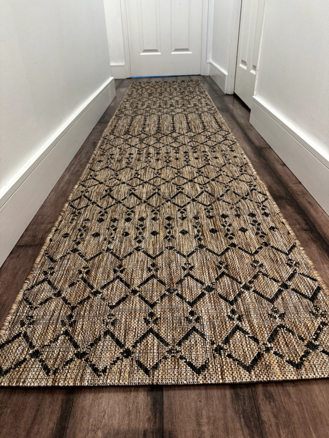 Geometric Pattern Hallway Runner Rug - photo 4