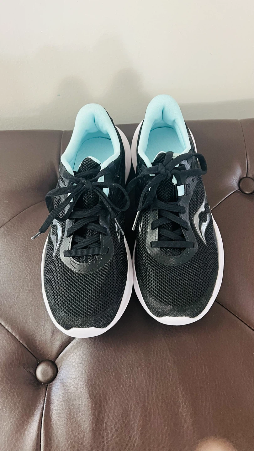 Saucony runners size 6.5 - photo 5