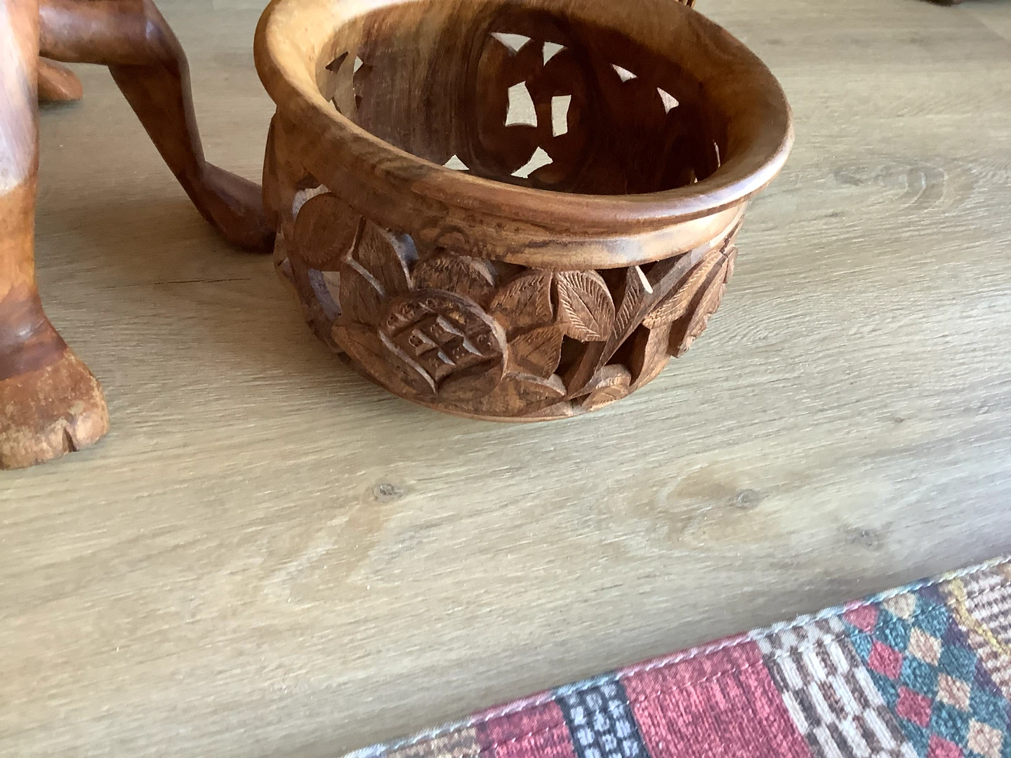 Vt Hd Carved Rosewood Camel/Plant Bowl 🐞 - photo 3