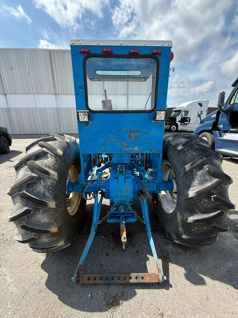 Ford Tractor with Front Loader - photo 5