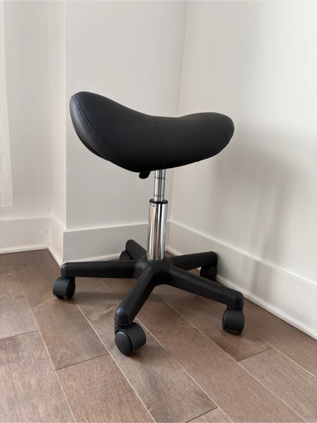 Black Saddle Stool Chair - photo 2