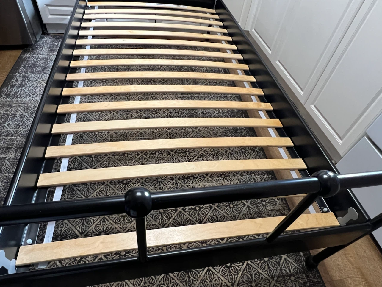 IKEA Twin Bed - photo 2