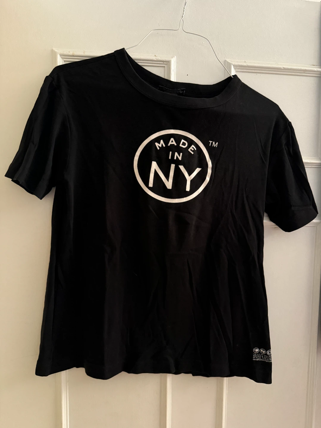 Made in NY Black Tee / T-shirt size medium vintage New York City
