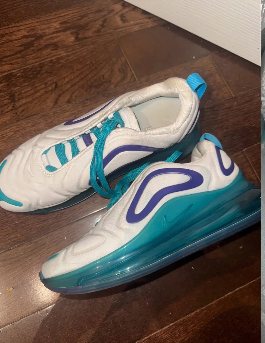 Nike Air Max 720 Sneakers