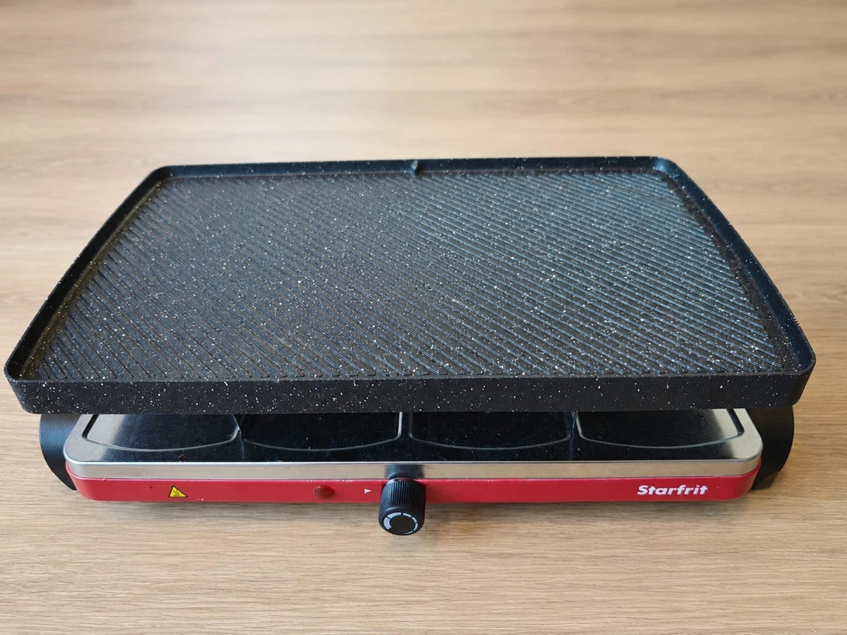 Starfrit grill pan with 2 sides and 8 trays