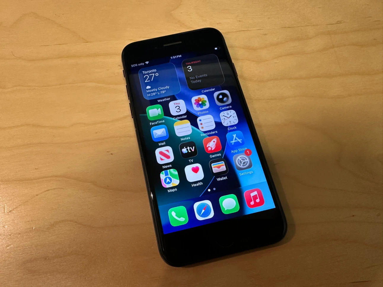 iPhone SE 3rd gen 128GB black - photo 3