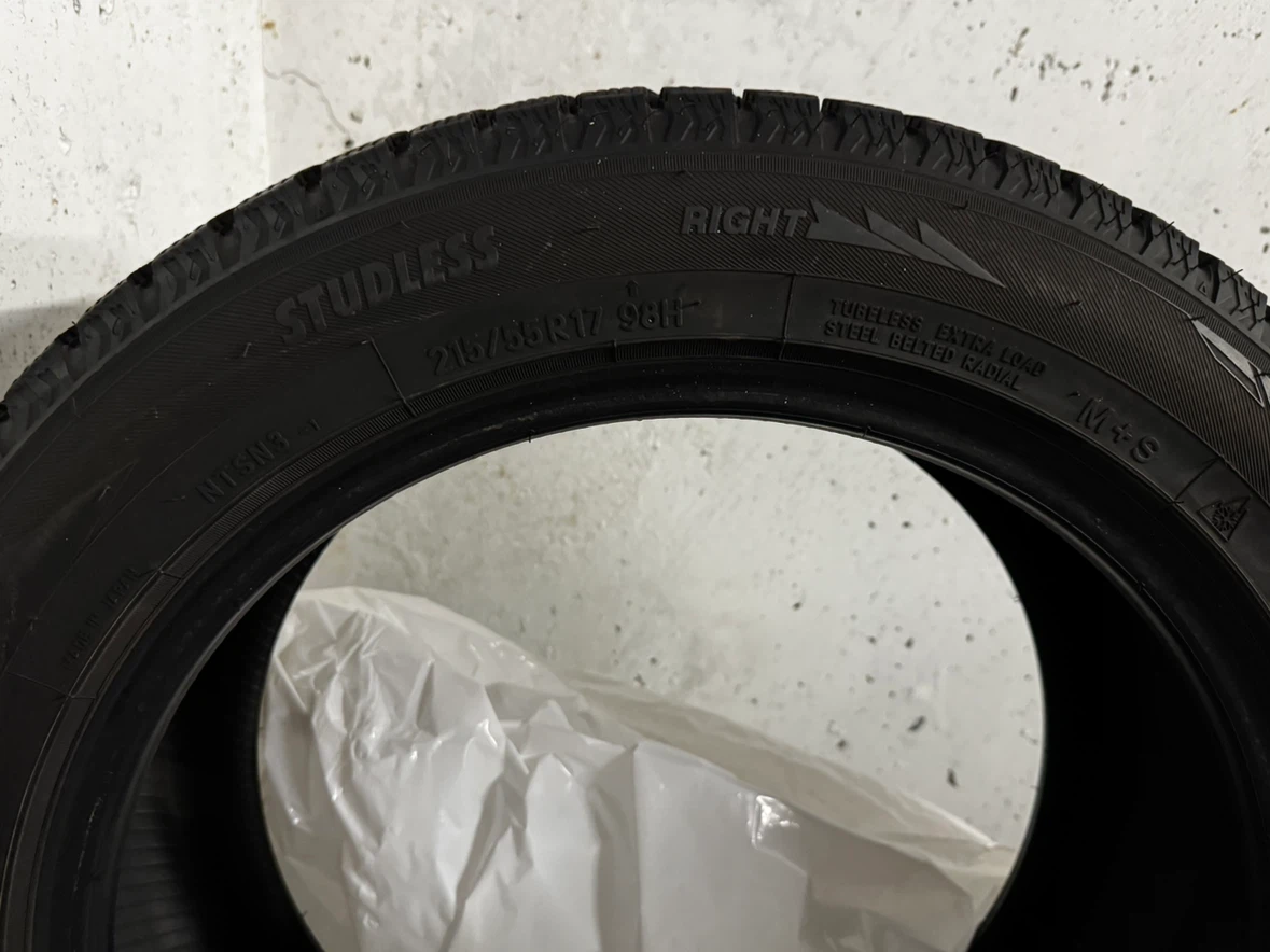 Studless Winter Tires 215/65R17 98H - photo 2