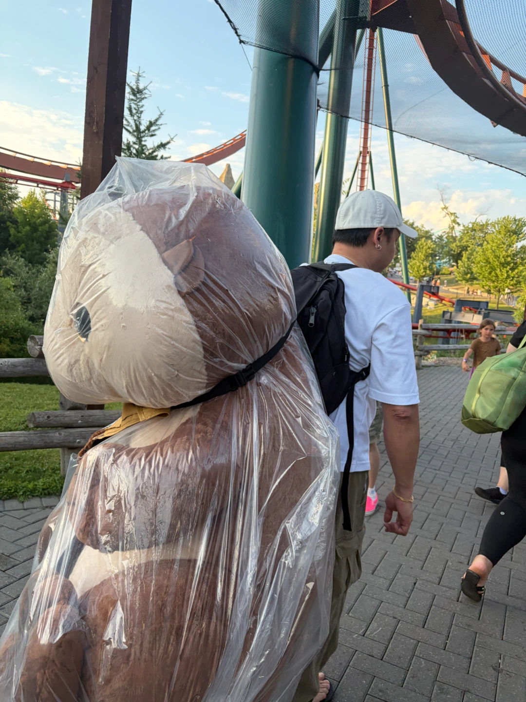 Giant Otter Plush Toy - photo 2