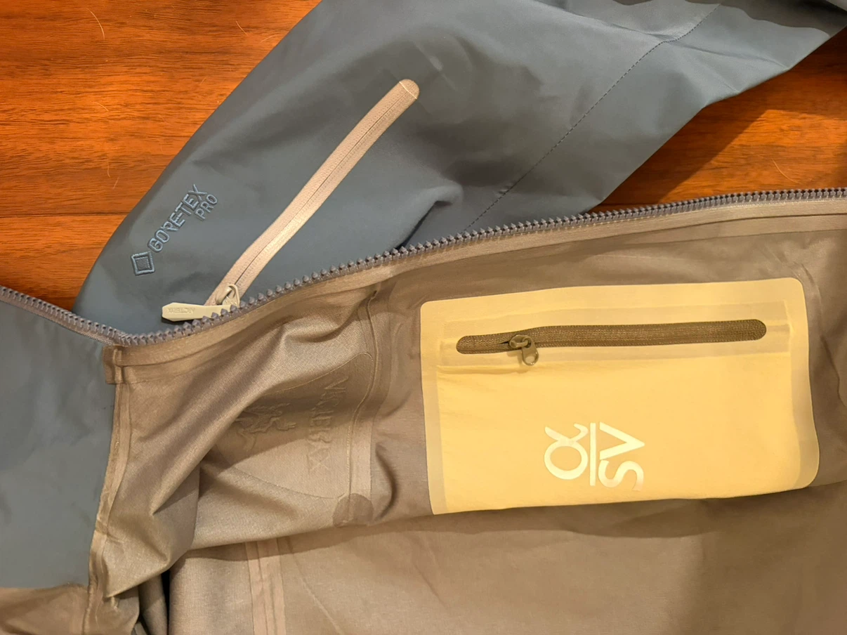 Arc'teryx Alpha SV Jacket Men's Size Small - photo 4