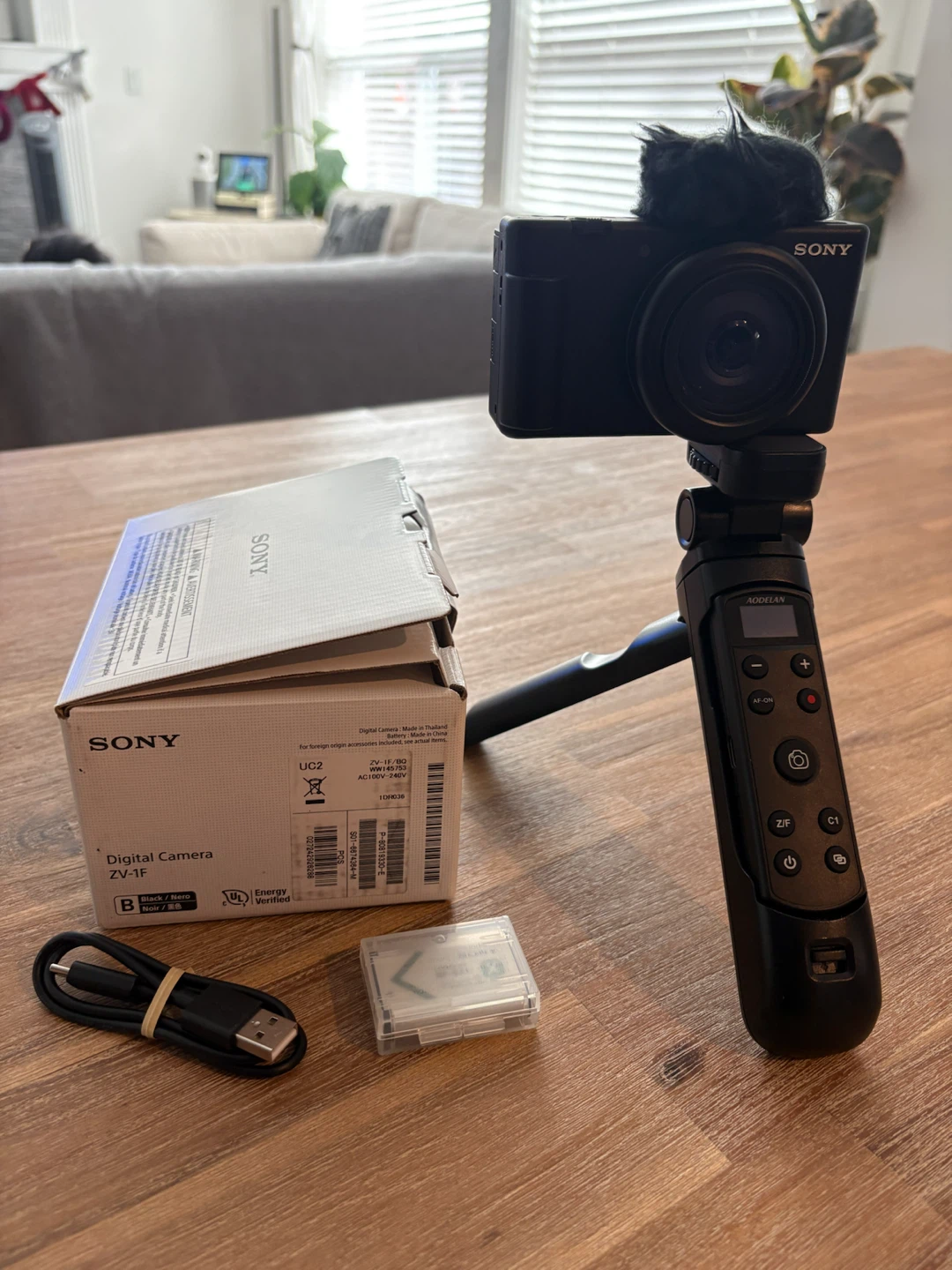 Sony ZV-1F Digital Camera with Grip and Accessories - photo 5